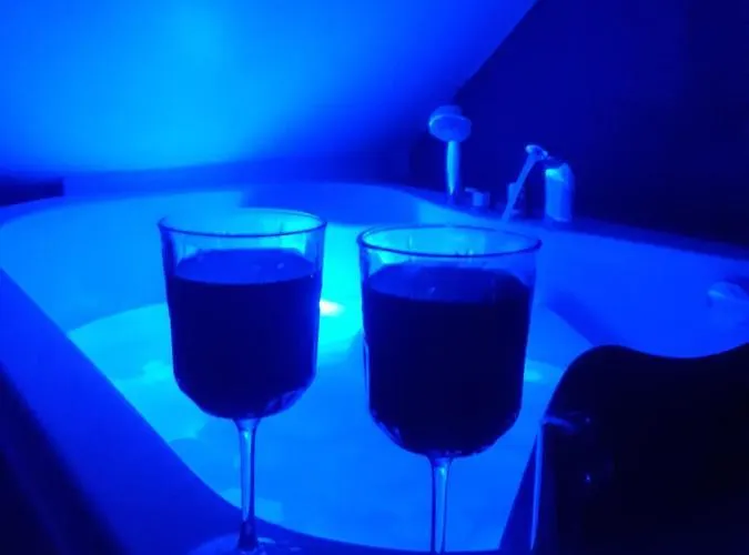 Browarna 14 Jacuzzi, Prestige *